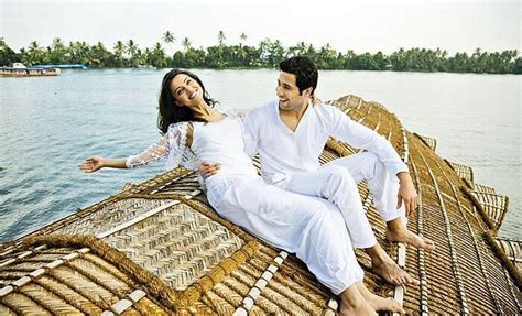 indian couple honeymoon|20 Best Honeymoon Destinations in India for Romantic Couple.